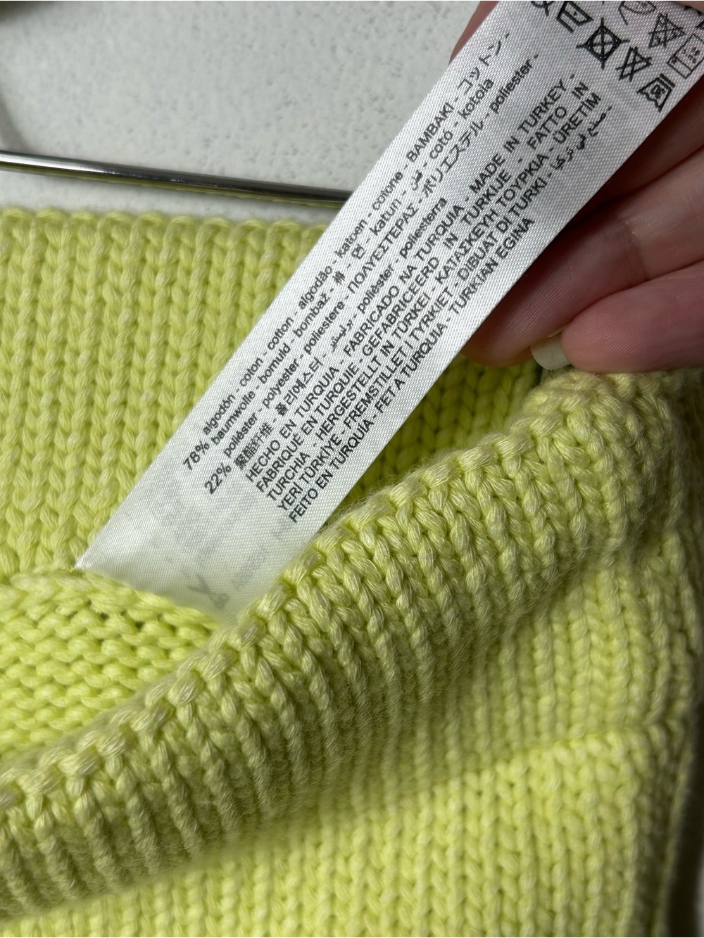 Zara Lime Green High-Waist Knit Shorts S Fashion-Forward Fun - Picture 7 of 7